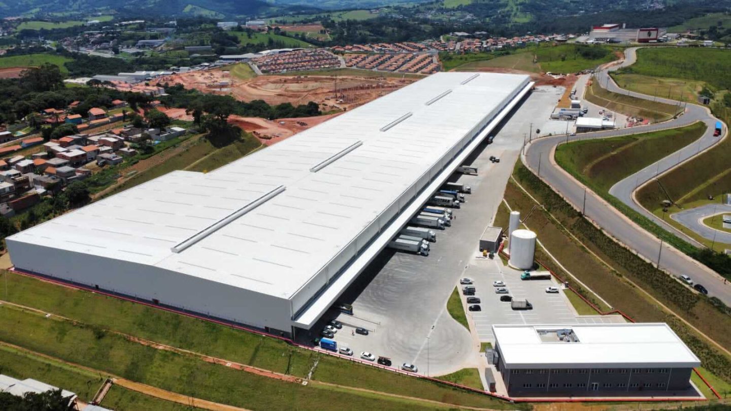XP Exeter Extrema Distribution Center Building 1
